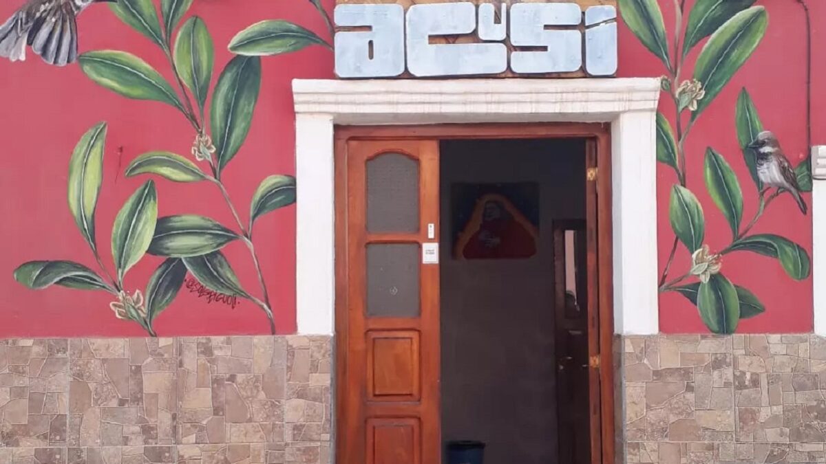 Hostel Acusi, el alojamiento que cuida el arte de los turistas