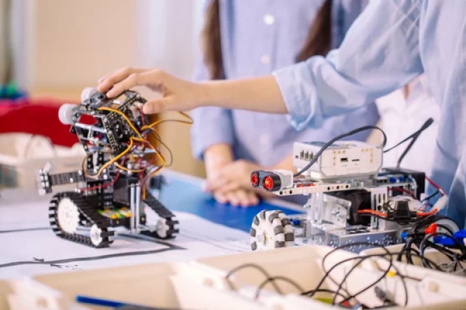 Invitan a docentes a inscribirse en jornadas de capacitación en Robótica Educativa